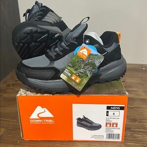 Waterproof Black and Gray Ozark Trail Men's Shoes size 6 NIB NWT